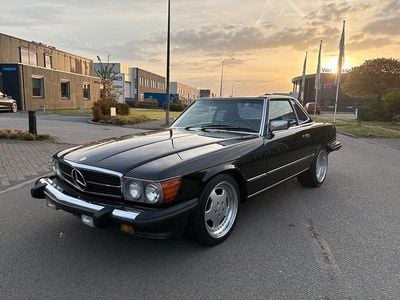 Usata Mercedes 560 230 CV (169 kW) 1986 Nero Cabrio