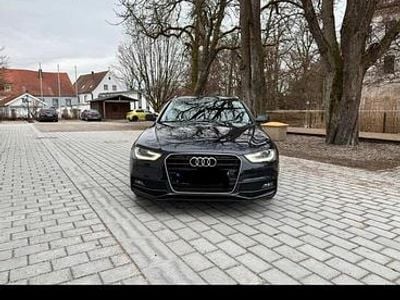 Gebraucht Audi A4 S-Line 204 PS (150 kW) 2013 Blau Kombi