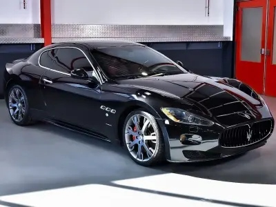 Gebraucht Maserati Granturismo 441 PS (324 kW) 2009 Schwarz Coupé