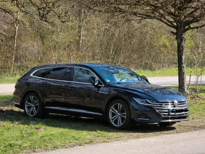 Używany VW Arteon R-line 190 KM (139 kW) 2022 Czarny Kombi