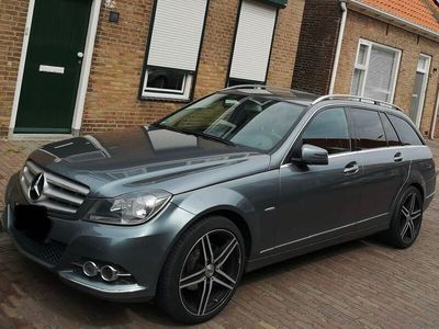 Mercedes C220