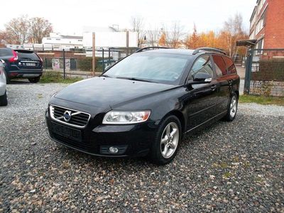 Gebraucht Volvo V50 Business Edition 114 PS (83 kW) 2012 Black stone Kombi