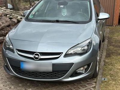 Gebraucht Opel Astra 165 PS (121 kW) 2014 Silber Kombi