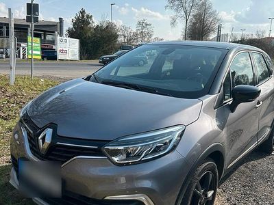 Gebraucht Renault Captur Intens 90 PS (66 kW) 2019 Grau SUV