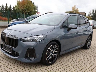Gebraucht BMW 220 Active Tourer M Sport 156 PS (114 kW) 2023 Grau Van / Kleinbus