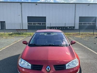 Rot Gebraucht 2003 Renault Mégane II Coupé | 800 € (Superpreis)