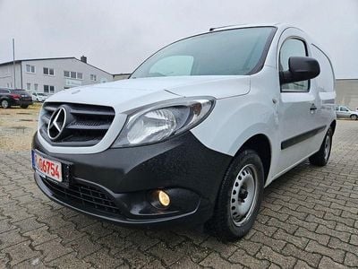 Mercedes Citan 111