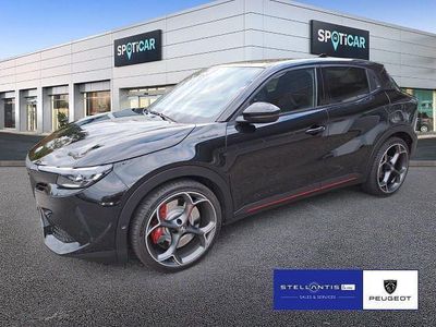 Gebraucht Alfa Romeo Junior Veloce 206 kW (281 PS) 2025 Schwarz SUV