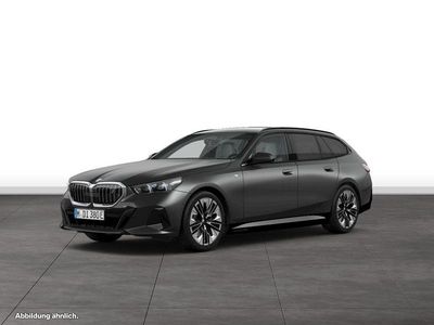 Gebraucht BMW i5 M Sport 250 kW (340 PS) 2025 Grau Kombi