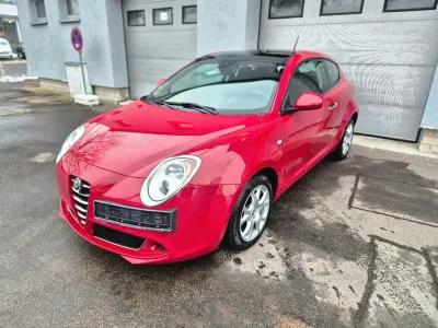 Gebraucht Alfa Romeo MiTo Turismo 95 PS (69 kW) 2009 New rosso alfa Kleinwagen