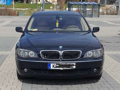 BMW 730