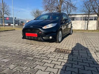 Gebraucht Ford Fiesta Sport 182 PS (133 kW) 2014 Schwarz Kleinwagen