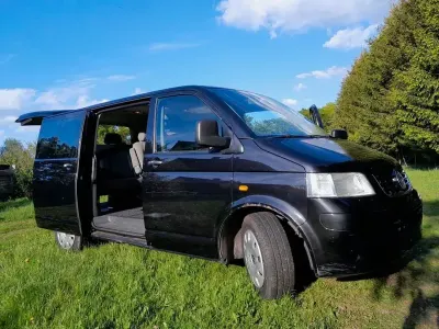 Używany VW Caravelle 105 KM (77 kW) 2005 Czarny Van
