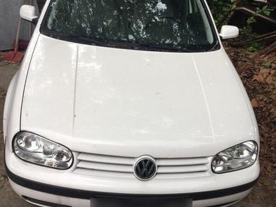 VW Golf IV