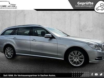 Silber Gebraucht 2012 Mercedes E200 Limousine | 13.950 € (Fairer Preis)