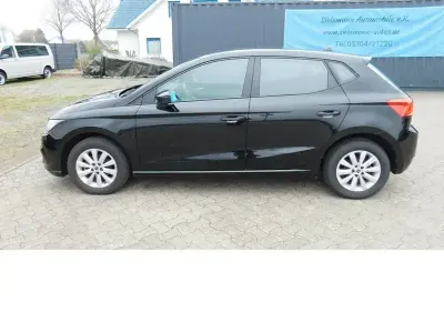 Gebraucht Seat Ibiza Style 95 PS (69 kW) 2023 Mitternachtsschwarz y9t Kleinwagen