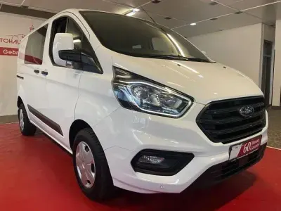 Gebraucht Ford Transit Custom Trend 131 PS (96 kW) 2019 Frostweiß Van / Kleinbus