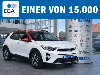 Używany Kia Stonic 101 KM (74 kW) 2022 Biały SUV