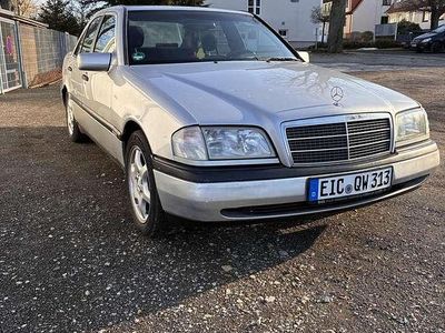 Gebraucht Mercedes C180 122 PS (89 kW) 1993 Limousine
