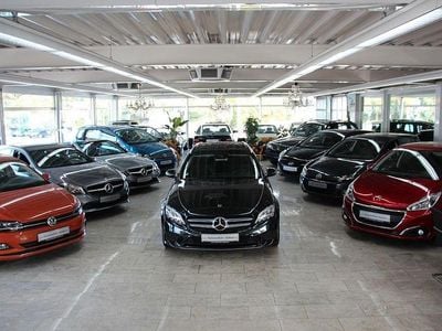 Grün Gebraucht 2019 Mercedes C200 Kombi | 21.990 € (Teuer)