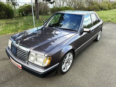 gebraucht Mercedes E230 W124/Klima/H&R/AHK/4Sitzer/Tüv+Ser. Neu