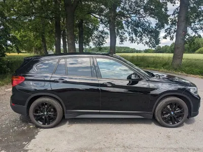 Gebraucht BMW X1 Advantage 220 PS (161 kW) 2021 Schwarz SUV