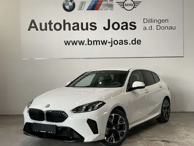 Neu BMW 120 Performance 170 PS (125 kW) 2026 Weiß Kleinwagen