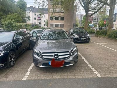 Mercedes GLA220