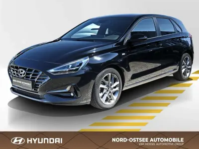 Gebraucht Hyundai i30 Advantage 160 PS (117 kW) 2024 Schwarz Limousine