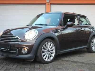Gebraucht Mini Cooper 122 PS (89 kW) 2010 Braun Kleinwagen