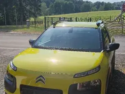 Gebraucht Citroën C4 PureTech 82 PS (60 kW) 2016 Gelb Limousine