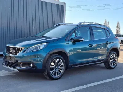 Gebraucht Peugeot 2008 Allure 82 PS (60 kW) 2019 Grau SUV