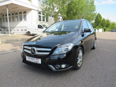 Gebraucht Mercedes B180 Sport 122 PS (89 kW) 2014 Schwarz Van / Kleinbus