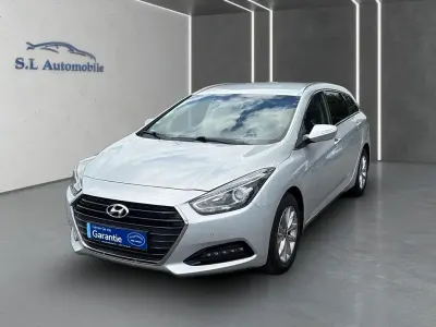Gebraucht Hyundai i40 Trend 141 PS (103 kW) 2017 Silber Kombi