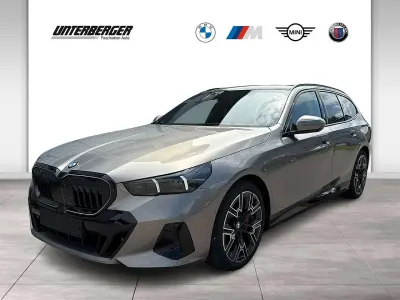 Neu BMW 540 M Sport 286 PS (210 kW) 2026 Oxidgrau ii Kombi