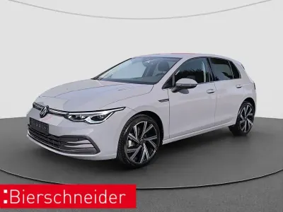 Gebraucht VW Golf VIII Style 131 PS (96 kW) 2024 Grau Limousine