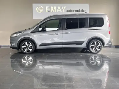 Gebraucht Ford Tourneo Active 120 PS (88 kW) 2021 Solarsilber Van / Kleinbus