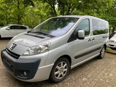 Occasion Peugeot TePee 136 PK (100 kW) 2008 Zilver MPV