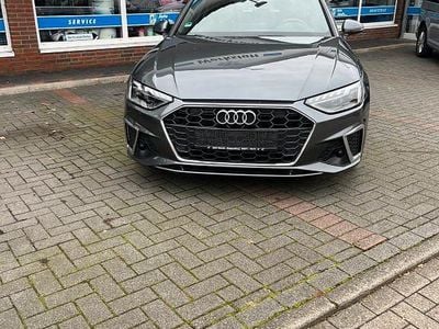 Gebraucht Audi A4 S-Line 204 PS (150 kW) 2023 Grau Kombi