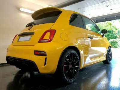 Używany Abarth 595 Competizione 179 KM (131 kW) 2018 Żółty Hatchback