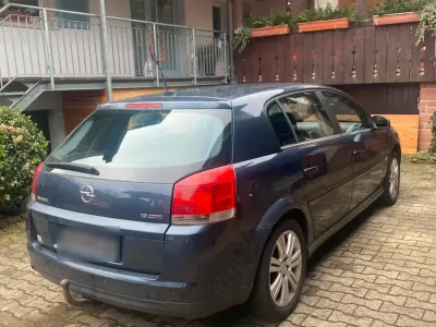 Gebraucht Opel Signum 150 PS (110 kW) 2006 Blau Kleinwagen
