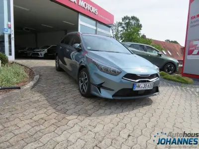 Gebraucht Kia Ceed Sportswagon Style 140 PS (102 kW) 2026 Grau Kombi