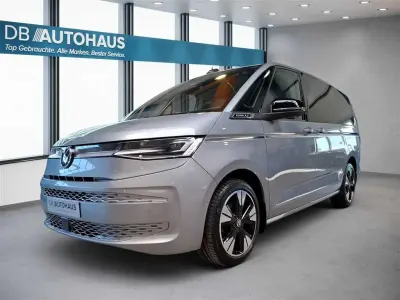 Używany VW T7 Style 150 KM (110 kW) 2024 Srebrny Van