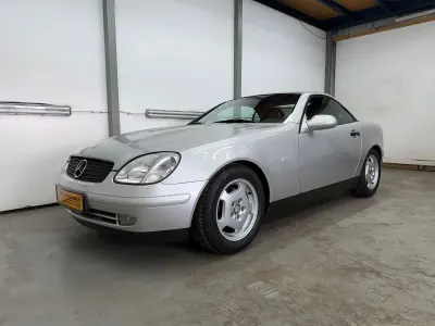 Gebraucht Mercedes SLK200 136 PS (100 kW) 1997 Silber Cabrio