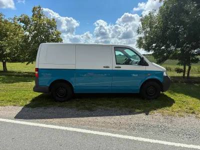 Gebraucht VW T5 88 PS (64 kW) 2007 Blau Van
