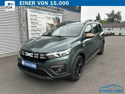 Usata Dacia Jogger Extreme 101 CV (74 kW) 2024 Verde Monovolume
