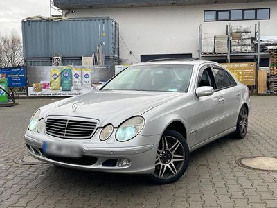Mercedes E220