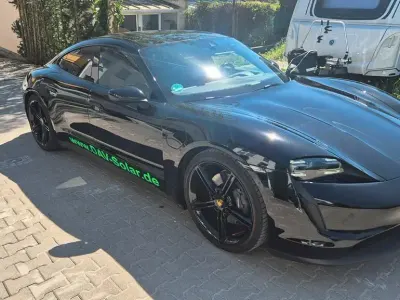 Occasion Porsche Taycan Performance Package 350 kW (476 ch) 2022 Noir Berline