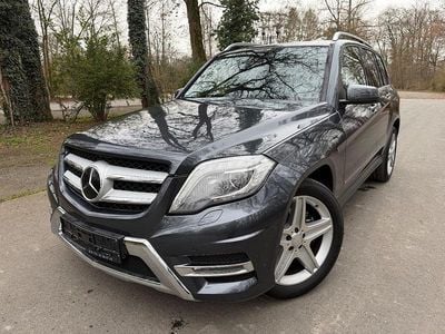 Grau Gebraucht 2014 Mercedes GLK220 AMG line SUV | 19.990 € (Fairer Preis)