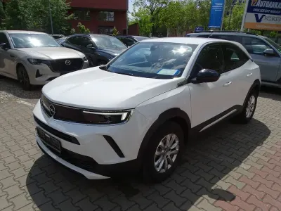 Używany Opel Mokka Edition 131 KM (96 kW) 2022 Biały SUV